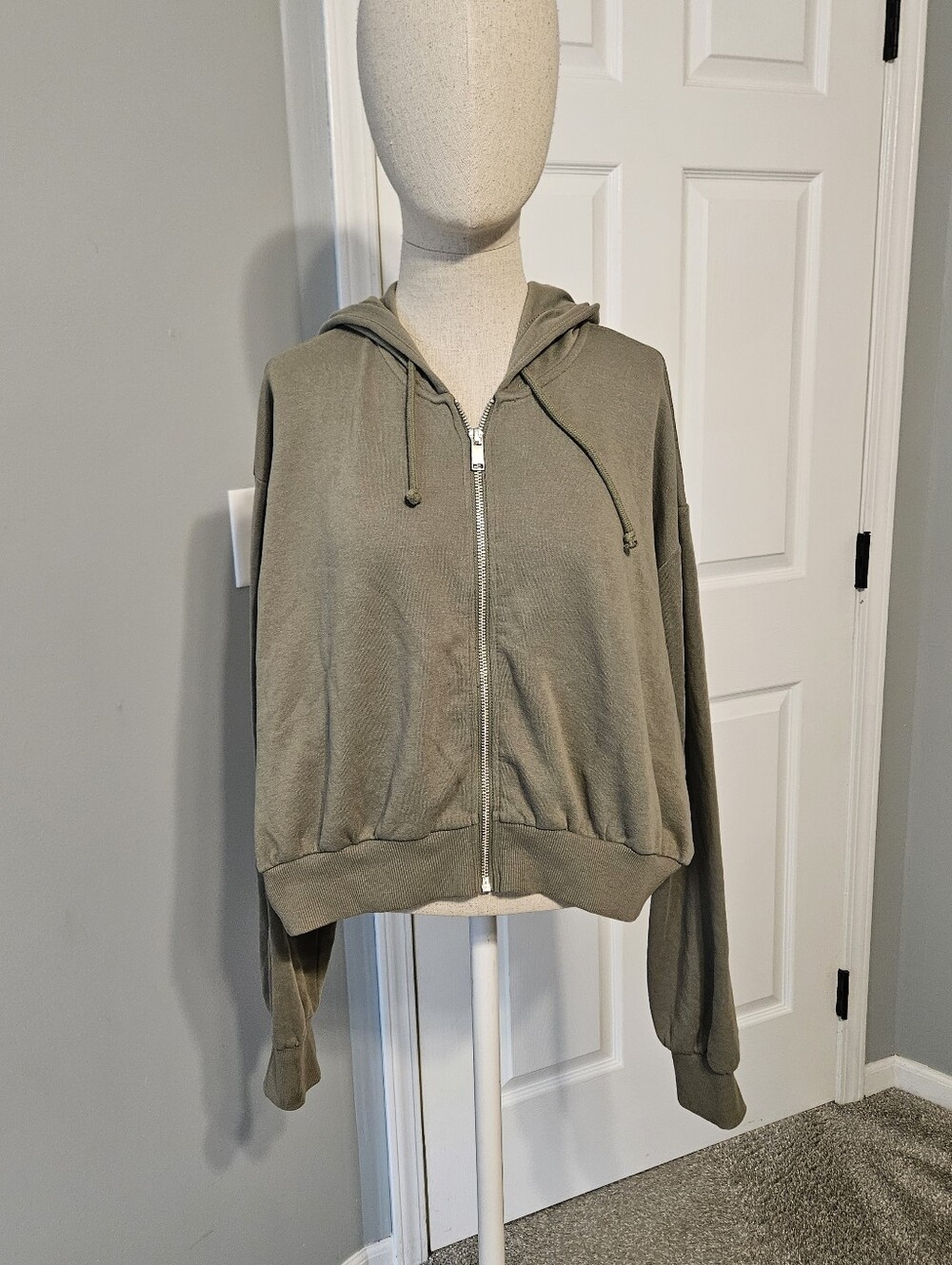 Divided By H&M Basic Olive Green Hoodie with Zip